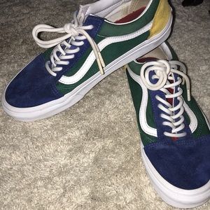 Yacht club old school vans, women’s size 9.5